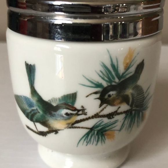 Royal Worcester Porcelain Lidded Bird Egg Coddler - Picture 3 of 8
